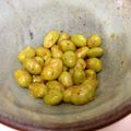 うさちパイ's cooksnap of when they made おつまみに簡単♪枝豆のごま油炒め.