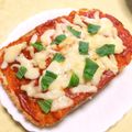 ステルトミチル's cooksnap of when they made 自家製バジルでマルゲリータ風ピザトースト.