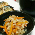 °＊リカぽん＊°'s cooksnap of when they made しらたきとえのきのかつお節和え.