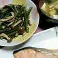 ともちゃん（＾０＾）'s cooksnap of when they made 空芯菜ときのこのにんにく醤油炒め.