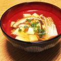 ぽめchan's cooksnap of when they made しいたけと豆腐のお吸い物.