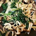たぼーん's cooksnap of when they made 新玉ねぎとほうれん草のガーリック炒め☆.