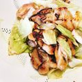 ☆meguchi☆'s cooksnap of when they made 鶏ももとキャベツの塩コンブバター炒め.