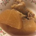 loaloa's cooksnap of when they made 鶏手羽元と大根のあったか煮物.