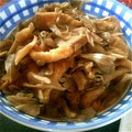 らぶKitty☆'s cooksnap of when they made 舞茸と油揚げの煮物.