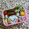 ミミーママ's cooksnap of when they made キャラ弁にワンポイント☆あじさい♪.