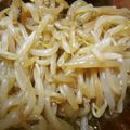 Ｍぱん's cooksnap of when they made 母の味★もやしの辛子醤油和え.