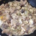 maniere's cooksnap of when they made 白菜とシイタケと油揚げの和風卵煮.