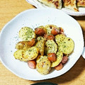amjkao's cooksnap of when they made シャウエッセンのジャガイモ炒め.
