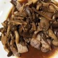 まんたんさん's cooksnap of when they made 豚ロースときのこのガリバタ醤油ソテー.