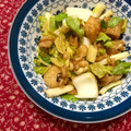 ふたごゆき's cooksnap of when they made セロリと油揚げの胡桃和え♡(*^o^*).