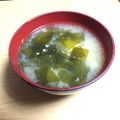 ふっきー＠初心者's cooksnap of when they made じゃがいもとワカメのお味噌汁☆麦味噌.