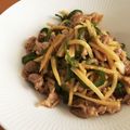 クックINGRKV☆'s cooksnap of when they made 焼肉のタレであっという間チンジャオロース.