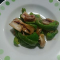 幸せに食べる's cooksnap of when they made イカとピーマンの炒め物.