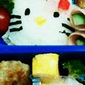 すすすーさん's cooksnap of when they made キティちゃんおにぎり★簡単キャラ弁デコ弁.