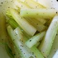 しっぽさきまるまり♪'s cooksnap of when they made オリーブオイルで☆簡単セロリの漬け物風.