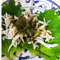 クックWSPX1I☆'s cooksnap of when they made 1分でおつまみ 簡単 シソしらすのせ.