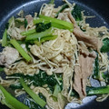 クックNLUIZR☆'s cooksnap of when they made 小松菜と豚こま肉炒め.