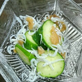 こまるのこ's cooksnap of when they made 簡単＊きゅうりとしらすのさっぱり梅肉和え.