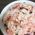 まいまいカタツムリ♡'s cooksnap of when they made カリカリ梅としらすと大葉の玄米おにぎり～.
