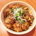 asuuumomo's cooksnap of when they made 家計に優しい～揚げ玉とそぼろの卵とじ丼～.