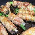萌侑誠明's cooksnap of when they made オクラと山芋とエゴマの葉の肉巻き.