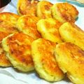 こけしづま's cooksnap of when they made クリームチーズinじゃがいもイモモチ☆.