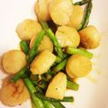 mianmian's cooksnap of when they made ホタテとアスパラのガリバタ炒め.