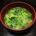 ＊A13＊'s cooksnap of when they made 豆苗だけで♪シャキッとお味噌汁.