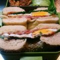 ひろにゃーん's cooksnap of when they made ベーコンエッグベーグルサンド.