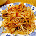 saki1230's cooksnap of when they made もやし･えのき･バターキムチ炒め.