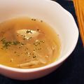 maymar's cooksnap of when they made アサリと玉ねぎのコンソメスープ.