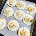 わんろっく's cooksnap of when they made 餃子の皮で作る！簡単アップルパイ♡.