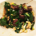 yorisaku♡'s cooksnap of when they made ニラと椎茸の卵とじ.