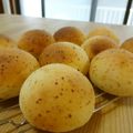 ゆーじん１１４'s cooksnap of when they made ころころチーズぱん.