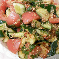kimimaruo's cooksnap of when they made たたき胡瓜とトマトの和え物 ～韓国風～.