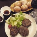 sacco8's cooksnap of when they made ハンバーグにぴったりシンプルプチパン♪.