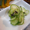 kana叶's cooksnap of when they made 胡瓜と梅干しの紫蘇で和え物を♣.