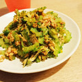 しーちゃんママ♪'s cooksnap of when they made やみつき☆ゴーヤともやしのキムチ炒め.