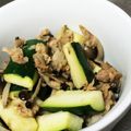 きたのんこ's cooksnap of when they made 簡単！ズッキーニ★しめじ★ツナの炒め物.