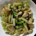 ゆっかka's cooksnap of when they made ヘルシー☆大根と柔らか鶏の塩昆布炒め.