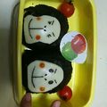 やまfam0610's cooksnap of when they made 彩りごはんdeゴリラ君おにぎり！キャラ弁.
