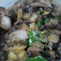 iomanma's cooksnap of when they made めちゃウマ！なすといんげんの味噌からめ.