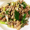 楽笑everyday's cooksnap of when they made 豚こま肉と長ネギとエリンギの簡単炒め物.