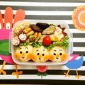 komutatata's cooksnap of when they made 整列〜♪アンパンマンおにぎり☆キャラ弁.