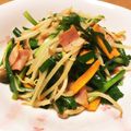 はるはる55's cooksnap of when they made モヤシとニラのスパイシーベーコン炒め♪.