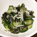 ayaakari's cooksnap of when they made 簡単♪しらすときゅうりの和え物.