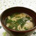 赤い電話's cooksnap of when they made モロヘイヤ味噌汁.