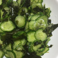 らとりー's cooksnap of when they made きゅうりとわかめの酢の物.