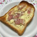 mario大好き's cooksnap of when they made ランチに♪ベーコンペッパーチーズトースト.
